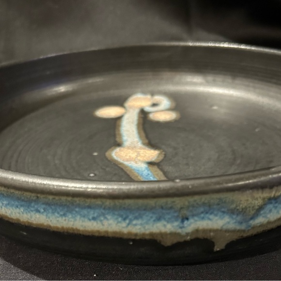 Kathleen LeSueur pottery 11.5” signed bowl. - Picture 4 of 8